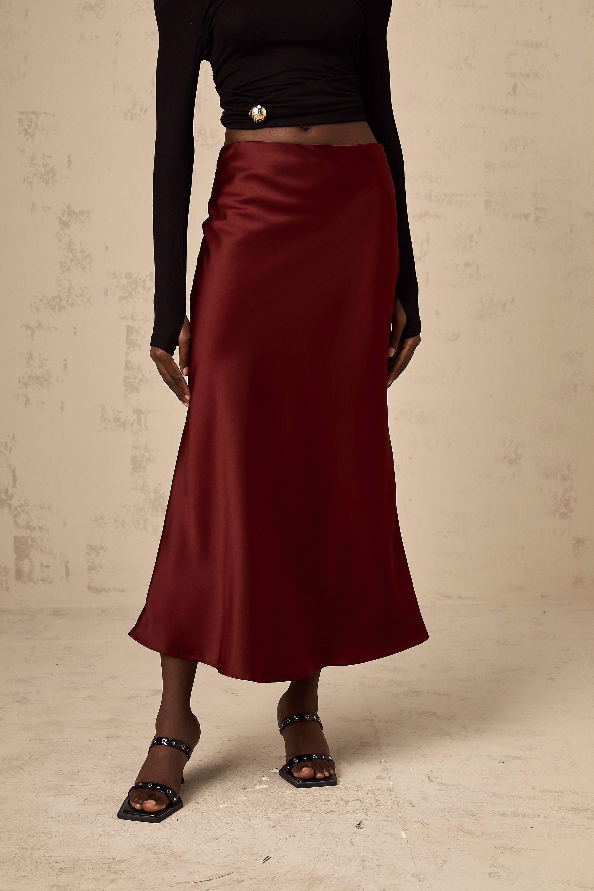 Luzia | Falda Midi Caída Satinada