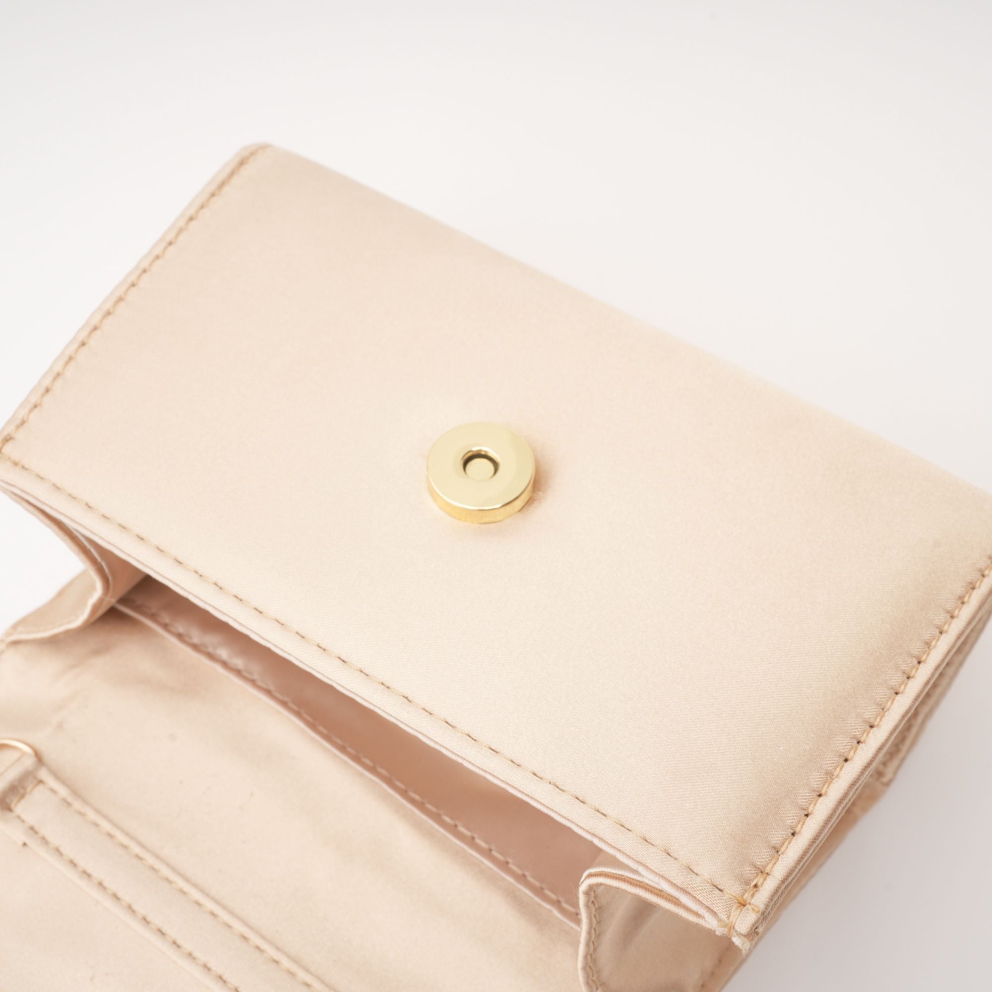 Aurora | Clutch Cristales en Cascada